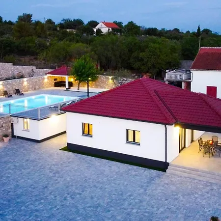 Villa Effort Skradin - Sibenik