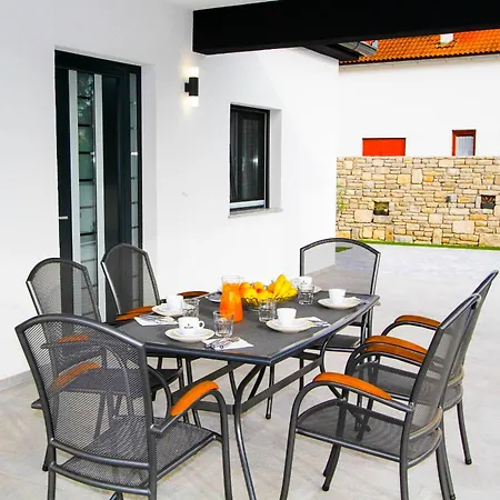 Villa Effort Skradin - Sibenik *
