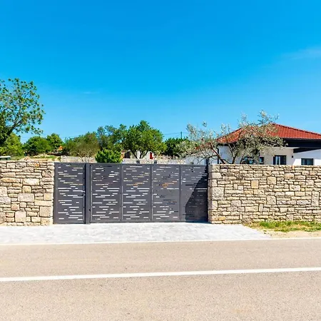 Villa Effort Skradin - Sibenik