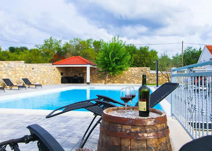 Effort Skradin - Sibenik * Vačani