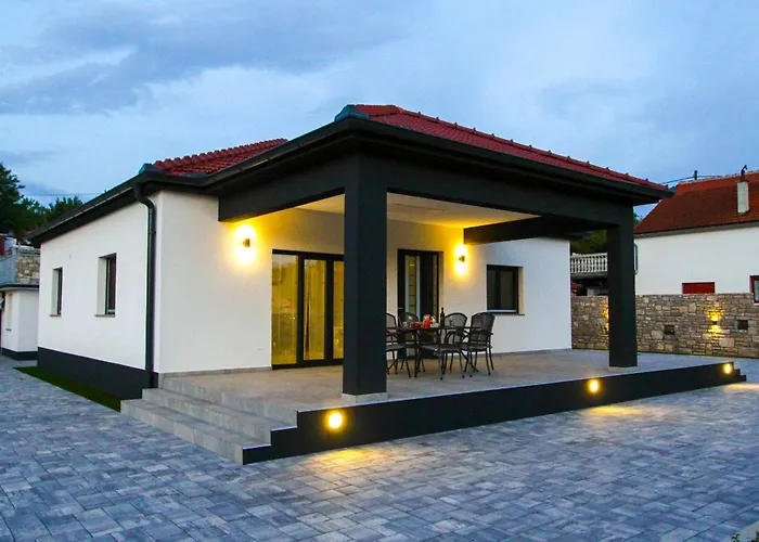 Effort Skradin - Sibenik 빌라 *