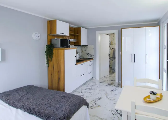 Effort Skradin - Sibenik * Vačani